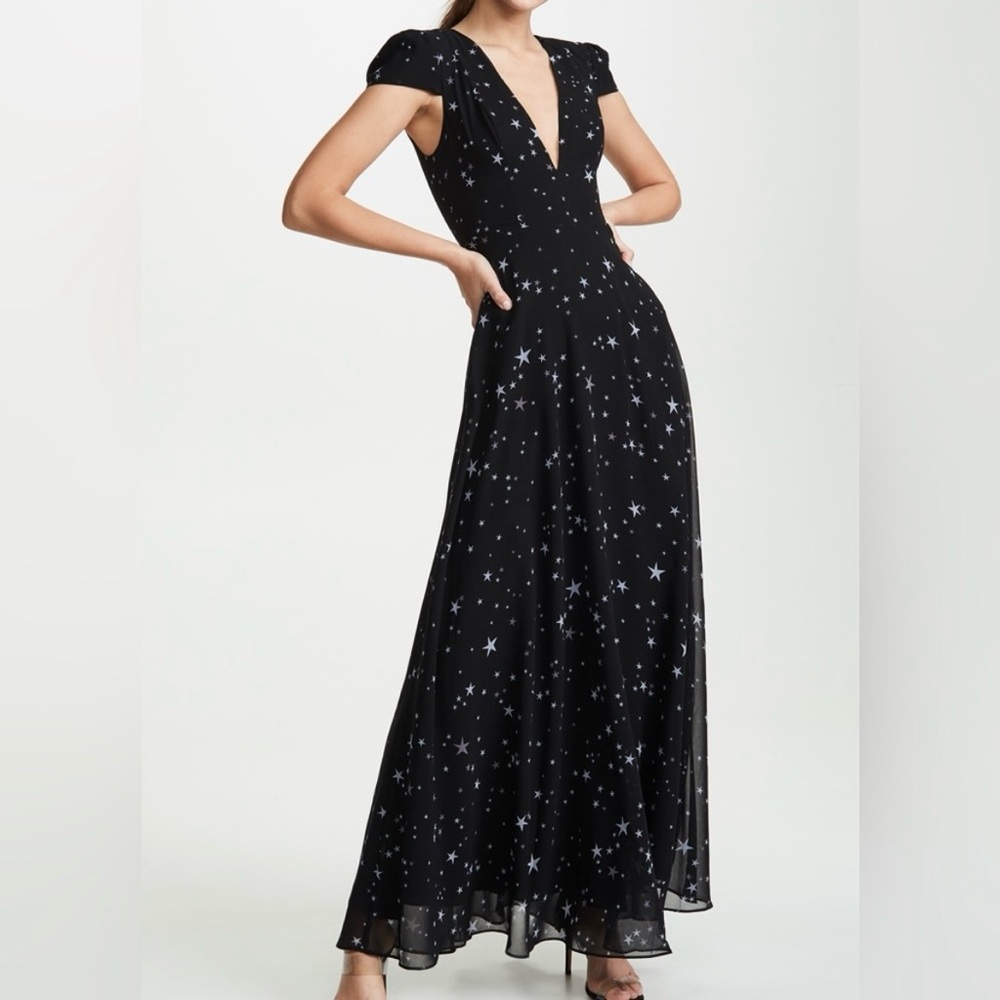 Fame and Partners Black Star-Print Maxi Dress